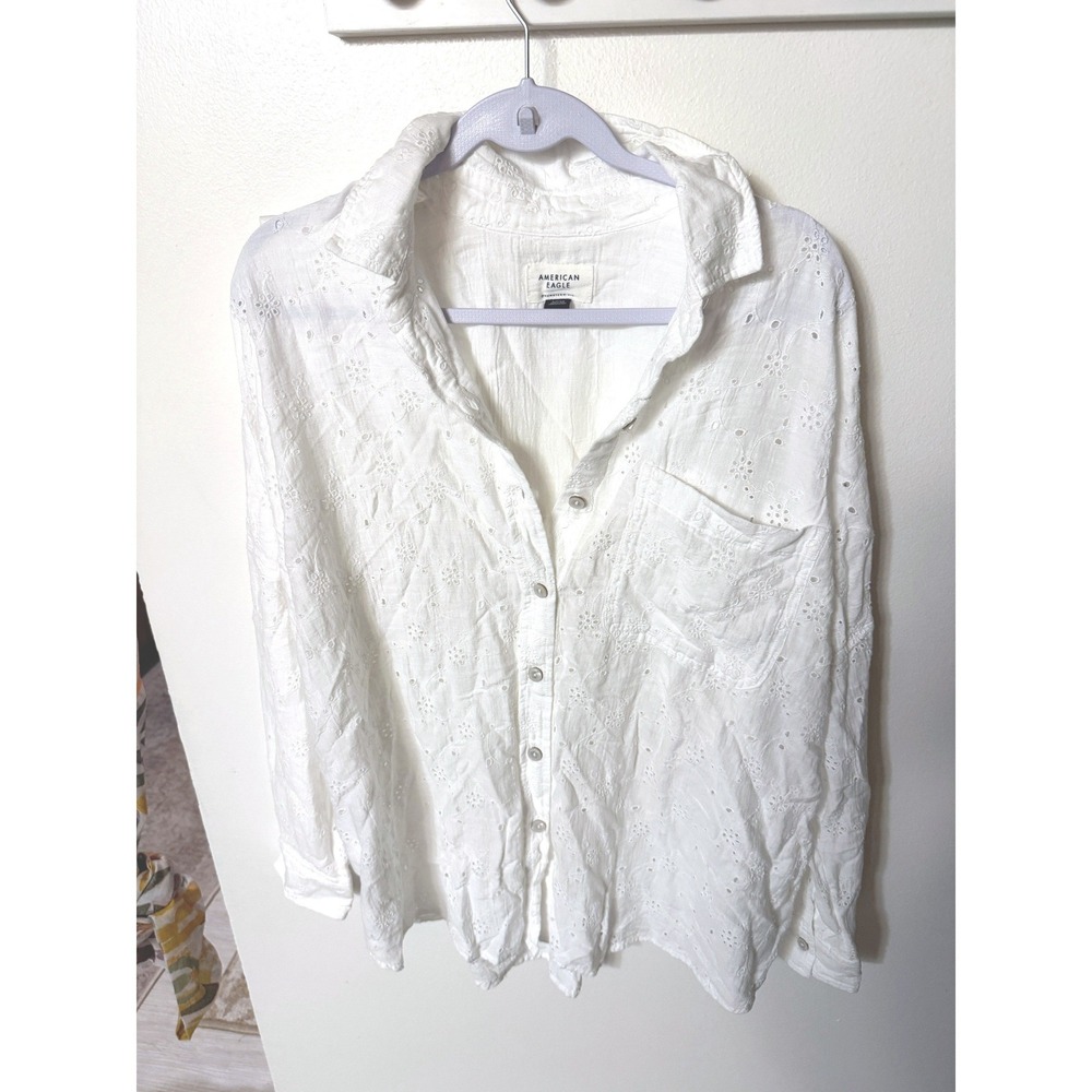 AE white eyelet button up cotton sm boxy loose artsy bohemian layering western